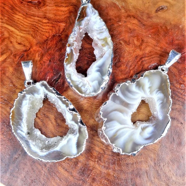 Bulk Wholesale Lot Of 5 Pieces Oco Geode Slice Pendant Silver Plated Crystal Slab Charm Bead Necklace Supply