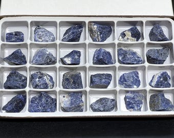 Piedras de sodalita azul en bruto (24 unidades) en caja plana, venta al por mayor, decoración de piedras preciosas, cristales y piedras curativas