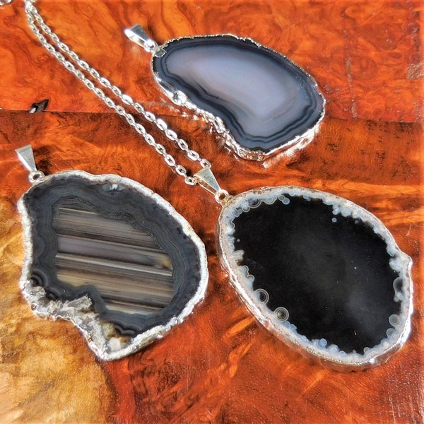 Agate Slice Necklace Pendant (Black)(Silver Edges) Natural Geode Slice Jewelry Healing Crystals And Stones