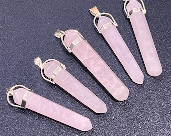 Colgante de punta de cristal de cuarzo rosa (chapado en plata) Collar de joyería de piedras preciosas de longitud larga Suministro de cristales y piedras curativas