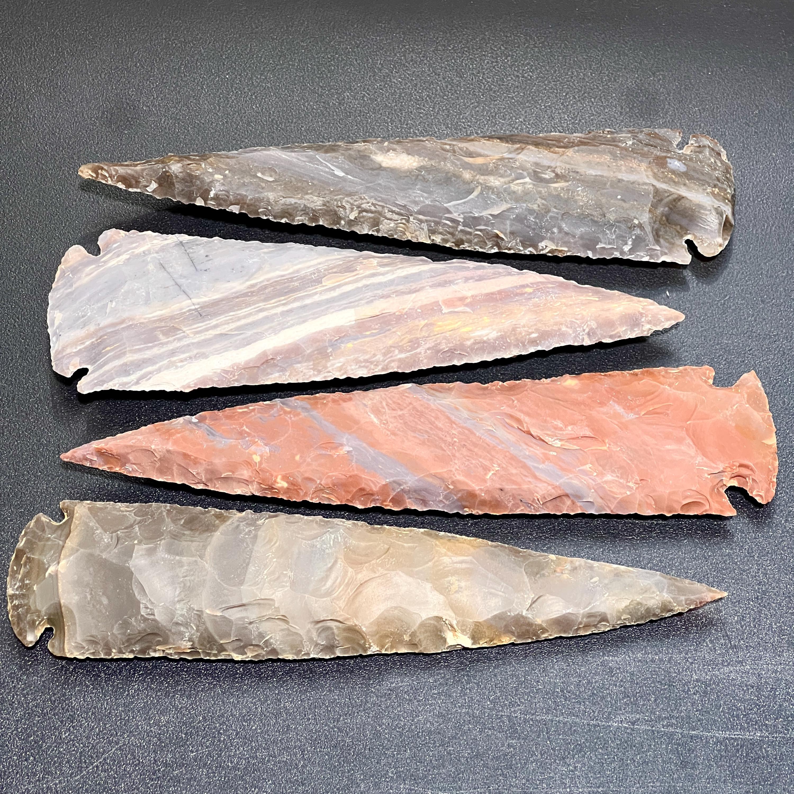 Pointe De Flèche Ancienne Type 'Clovis' - Pièce Archéologique, Sans Historique, Livraison Gratuite