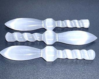 Selenite Crystal Decorative Sword Knife Spiral Point Wand (7-8 Inches) Wholesale Carving Gemstone Decor Supply Healing Crystals And Stones