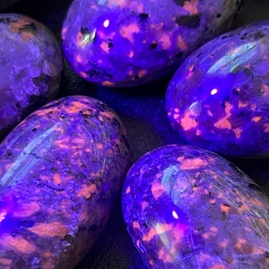 Syenite Tumbled Stones (UV Reactive)(By The Piece or Pound) Wholesale Gemstone Decor Supply Healing Crystals And Stones