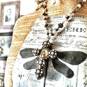 Collana bronzo rosario della Madonna dei Miracoli, Collana croce e perline vintage, collana in stile gotico, regalo per sposa e damigella