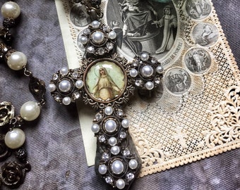 Virgin Miraculous Mary necklace with cross and rose pearls, catholic gifts women, vintage wedding necklace, Gothic bronze cross necklace