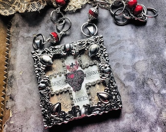 Sacred Heart pendant, Reliquary Medallion Passion of Christ, French Religious Necklace, Handmade Frame glass relic Jewelry