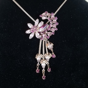 Vintage 1940s Purple Lavender and Clear Rhinestone Floral Choker, Unique Design Necklace, Chain Drops With Filigree Leaves, Amazing Detail