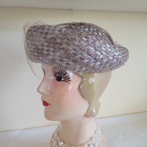 Vintage 1950s Taupe Colored Woven Raffia Hat with Veil, Grosgrain Bow, Springtime or Summertime or Wedding Guest Hat, Neutral Colored Hat
