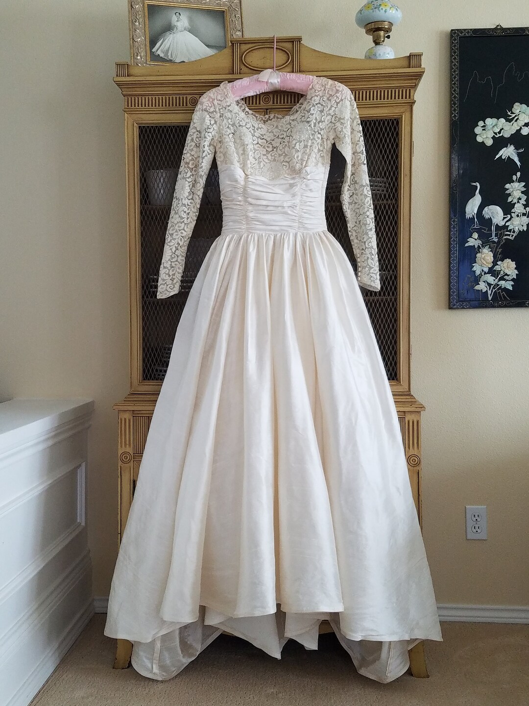 Vintage 1955 Wedding Dress Bridal Gown Ivory Antique Silk Taffeta