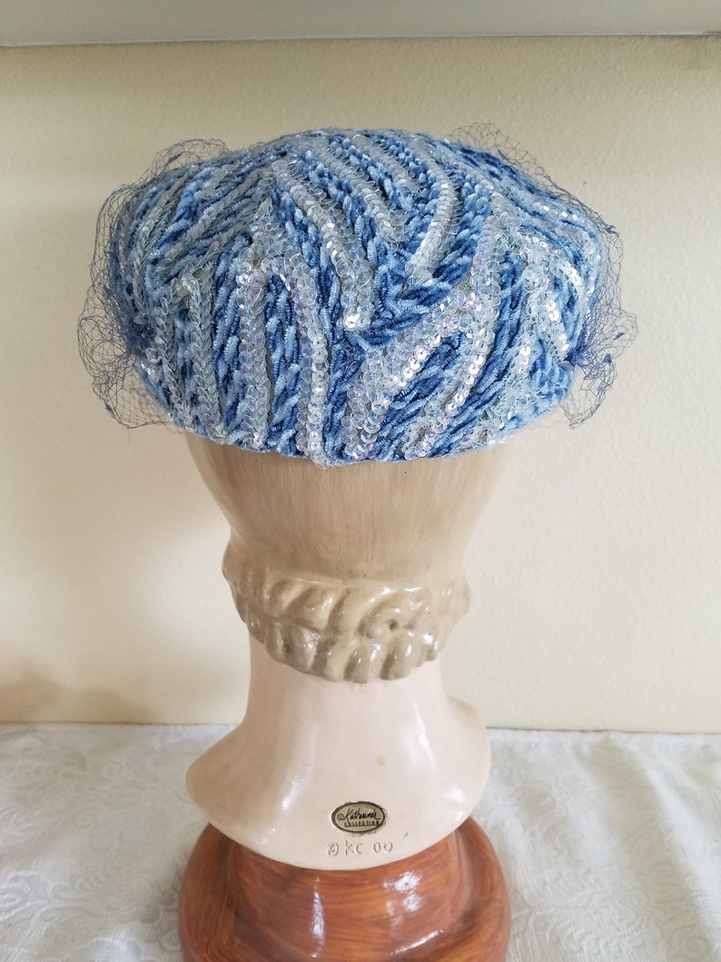 Vintage 1940s Pinehurst Pillbox Hat Blue Hat With Veil Made Expressly For Meier /& Frank Co Sequined And Velvet Hat Union Label Hat