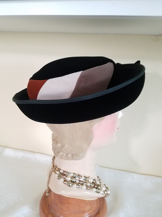 Vintage 1960s Breton Style Black Velvet Hat with … - image 6