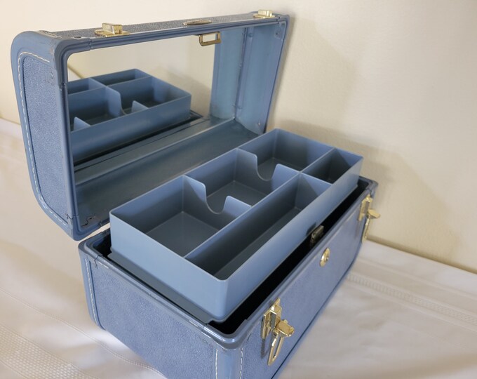 Vintage 1950s Starlite Blue Train Case Luggage, Makeup Case, Hard Shell
