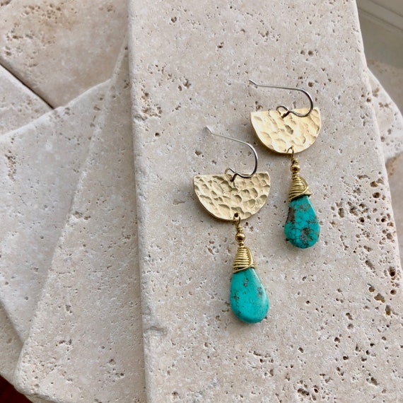 VAIGA Earrings