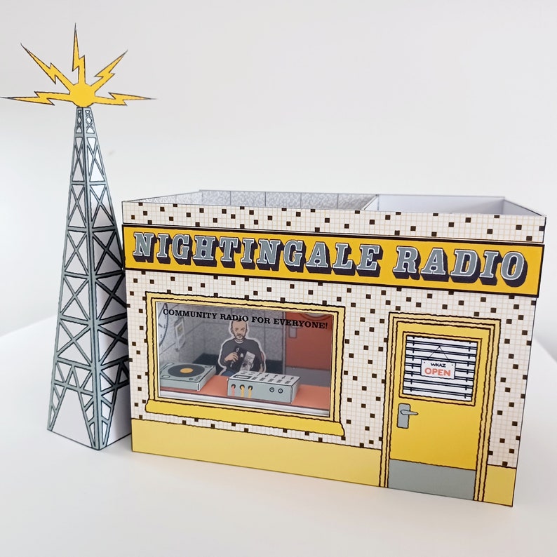 Build-Your-Own Model Radio Station Toy image 1