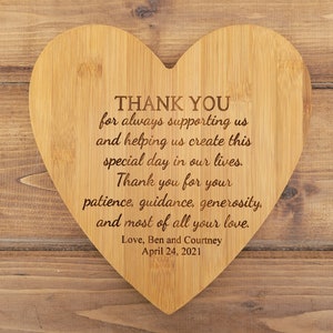Gift to Parents from Bride and Groom on Wedding Day, Thank you Gift to Supporter, Gift for Parents, Wedding Gift, Personalized Cutting Board
