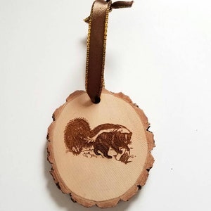 Rustic wood Skunk Christmas ornament cabin country lodge