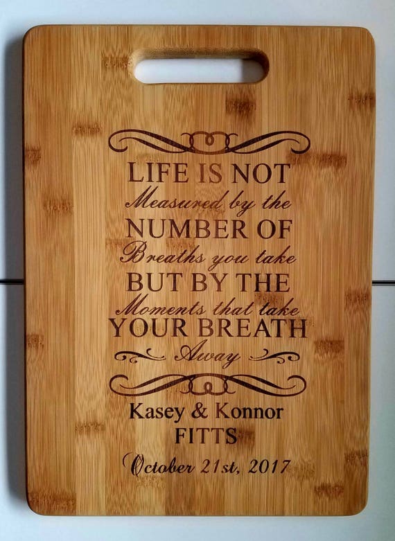 Personalizado De Madera Cortar Bread Board Aniversario de Bodas Nuevo Hogar Regalo Idea Personalizado De Madera Cortar Bread Board Aniversario de Bodas Nuevo Hogar Regalo Idea