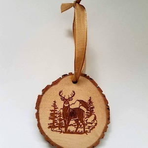 Rustic wood deer Christmas ornament cabin doe buck country hunting
