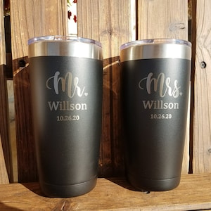 Wedding Gift Set, Gift for Couple, Mr. & Mrs. Gift, Bride and Groom Gift, Thank you Gift, Personalized Travel mugs