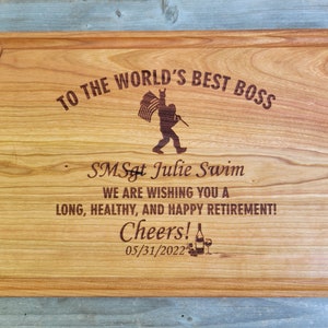 Retirement Gift, Employee Retirement Gift, Gift for Retirement, Worlds best boss gift, Boss Gift, Gift for Boss, Personalized Cutting Board