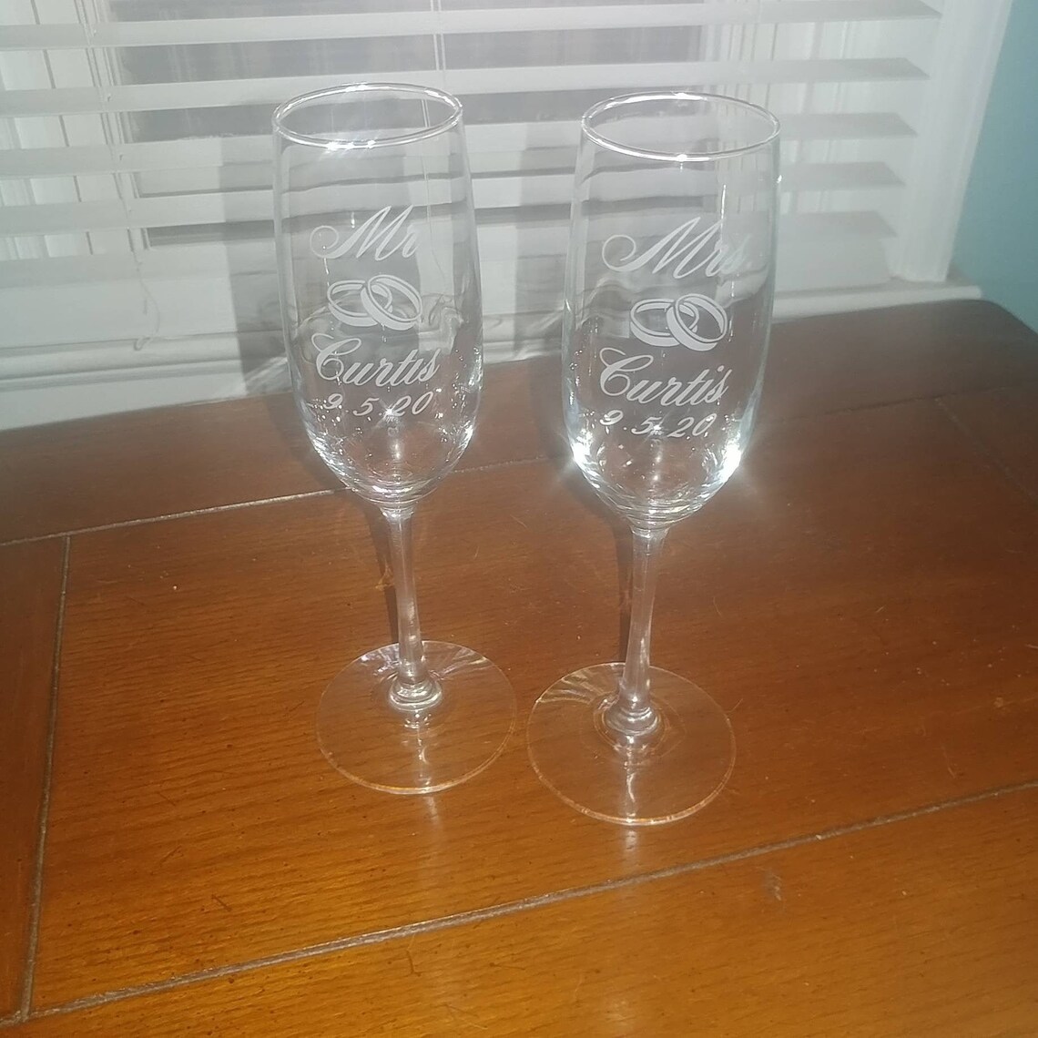 Personalized Wine Glass Set Flutes Customized Wedding Etsy UK