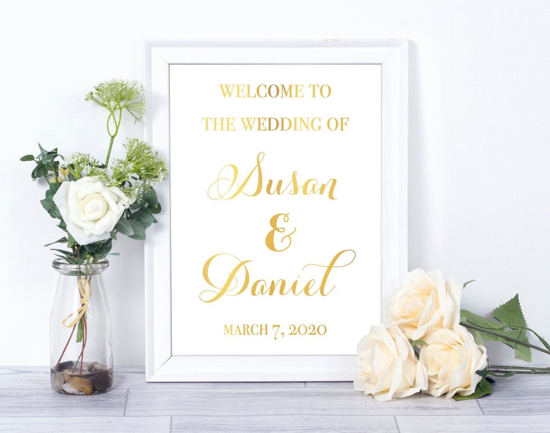 Personalized Wedding Welcome Sign, Gold Foil Print Arrival Poster, Custom Wedding Mr And Mrs Sign, Modern Calligraphy Font image 1