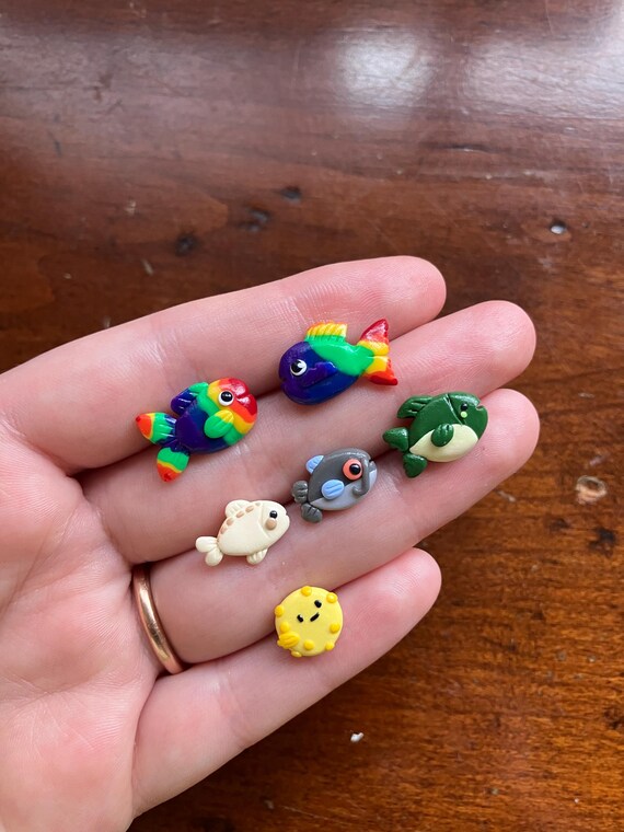 Mini clay fish pins, wearable art accessory, quirky girl gift, fishing video game aesthetic