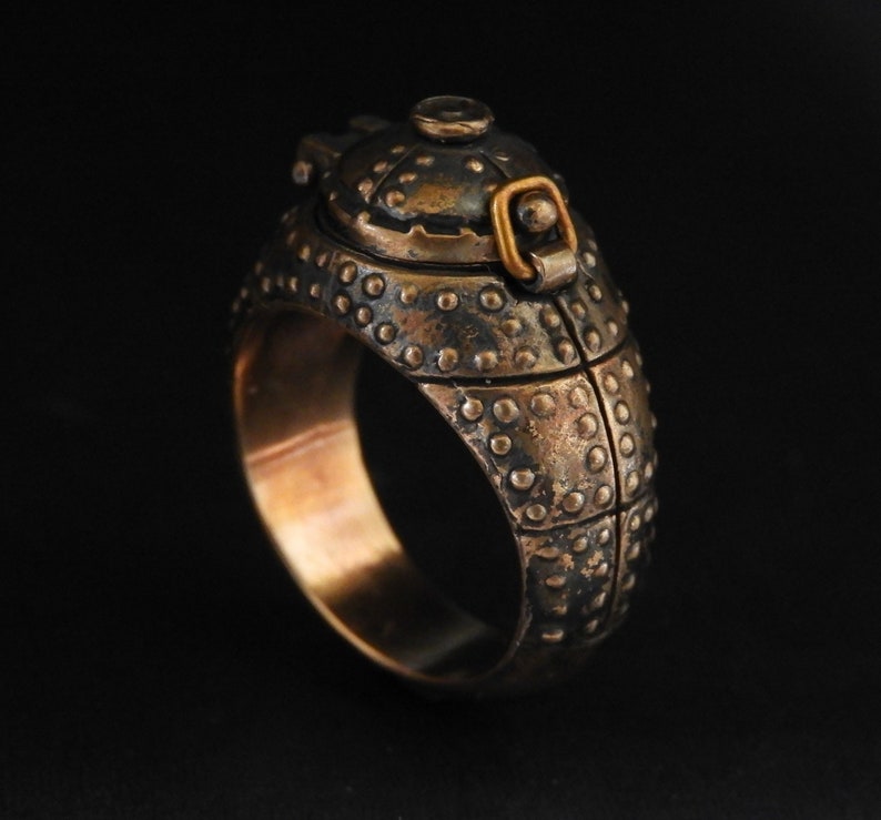 Steampunk Poison Ring