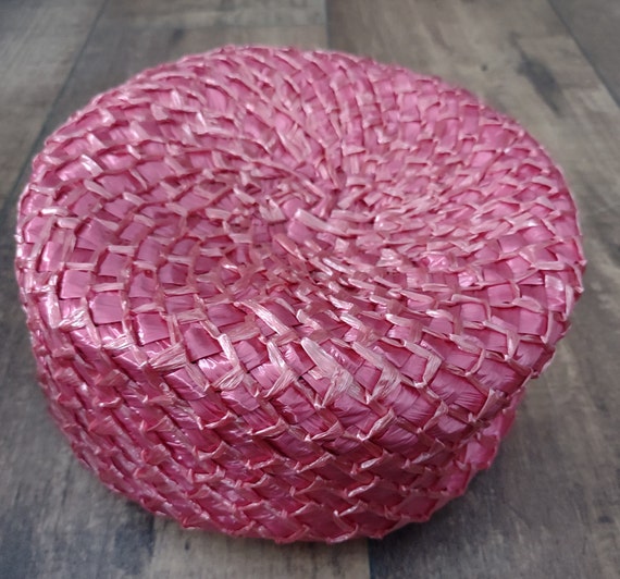 Vintage Women's Pink Woven Straw Pillbox Hat Unio… - image 3