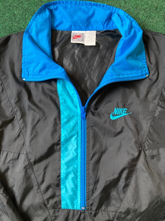 Vintage 90's Grey Tag Nike Windbreaker in Size La… - image 2