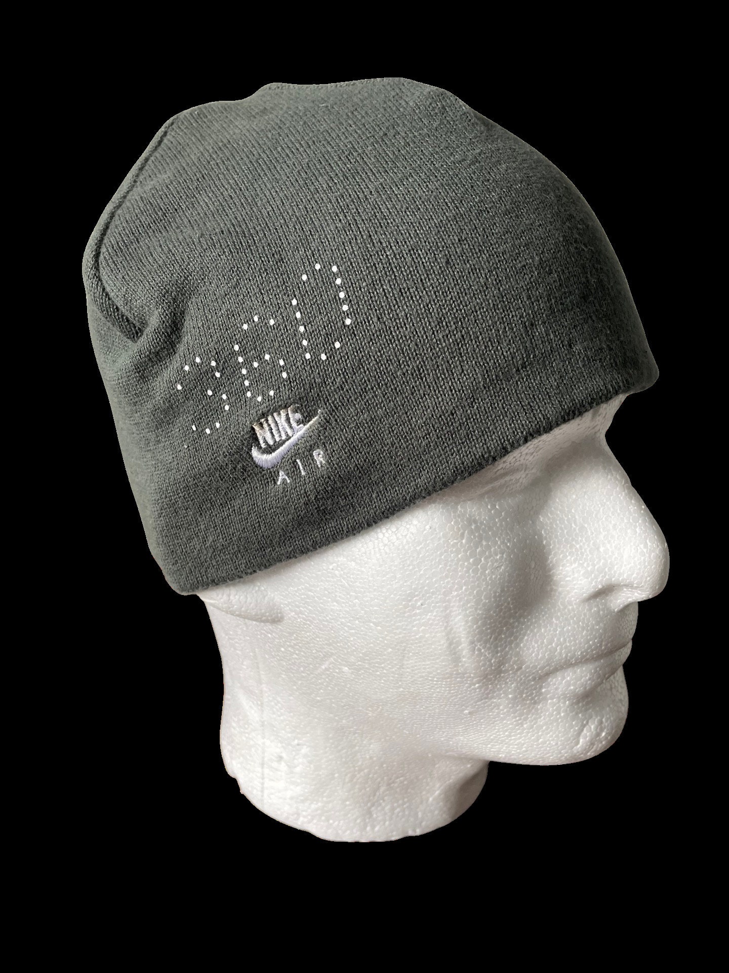 grey nike skull cap
