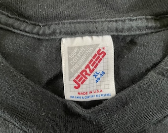 Vintage 90's Lipton Original Large Sellout T-shirt in Size X