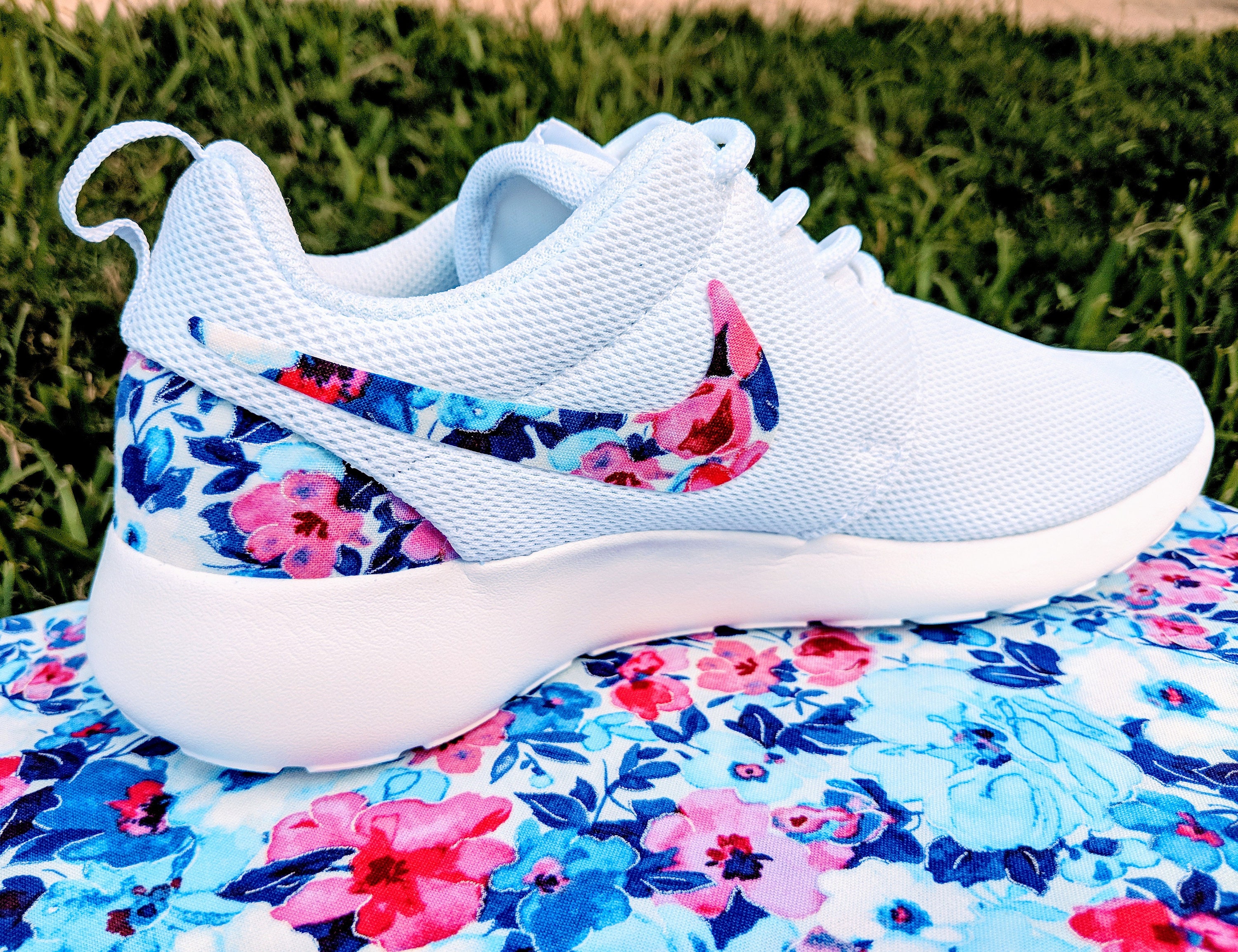 all pink roshes