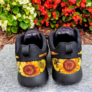 nike roshe sunflower