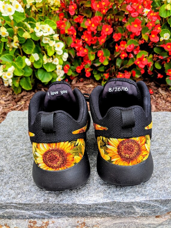 sunflower nike roshe