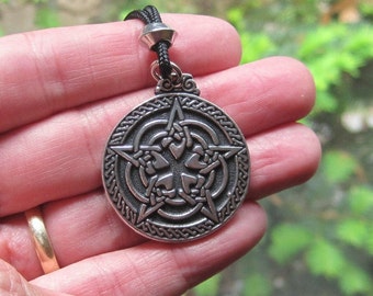 The CELTIC PENTACLE for PROTECTION - Pewter Pendant