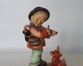 hummel boy with violin