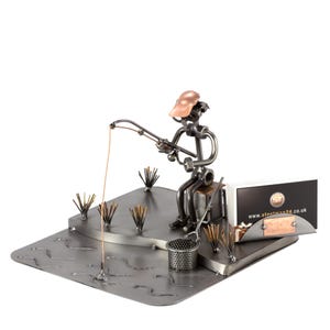 Figura de Metal "Pescador En El Mar Con Portatarjetas De Visita" - Idea de regalo hecho a mano