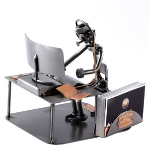Figurine en métal "Agent de centre d'appels avec porte-cartes de visite" - Idées Cadeaux fait main