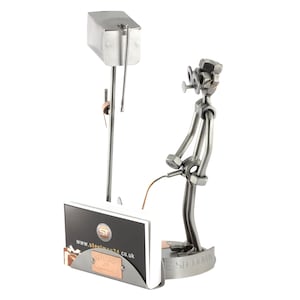 Schraubenmännchen Klomann Sit Down Mit Visitenkartenhalter - original Steelman24 Metallskulptur - das perfekte Geschenk