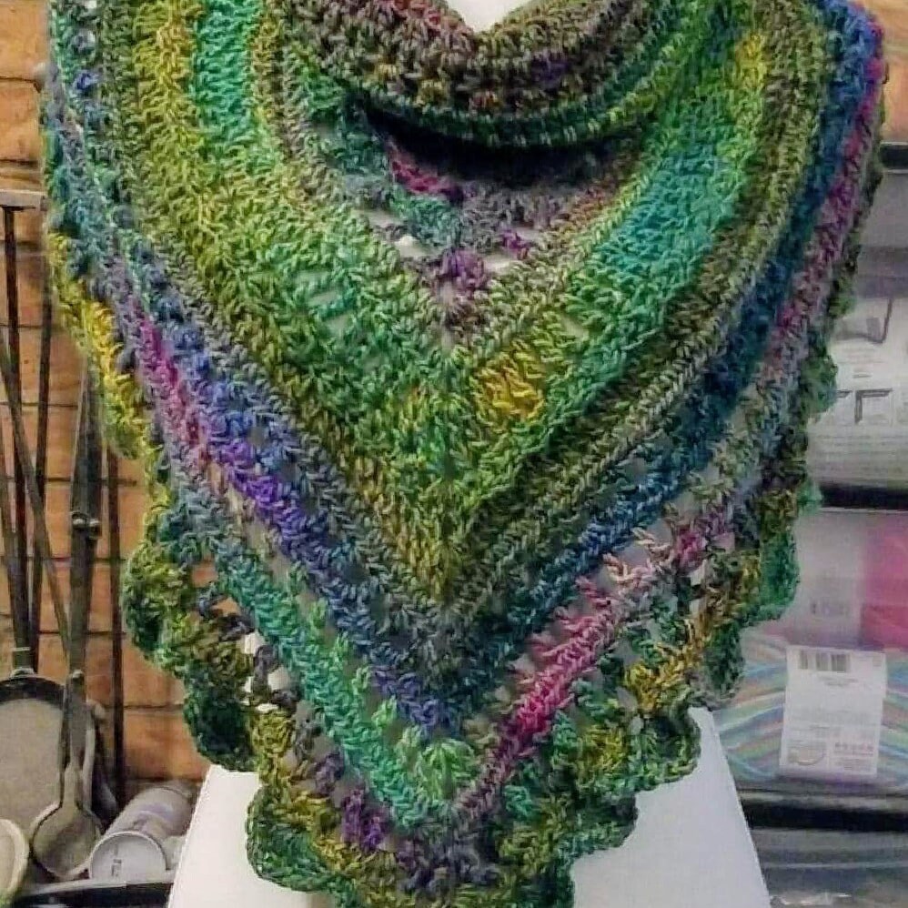 Lacy Triangle Cowl Crochet Pattern (digital Download) - Etsy
