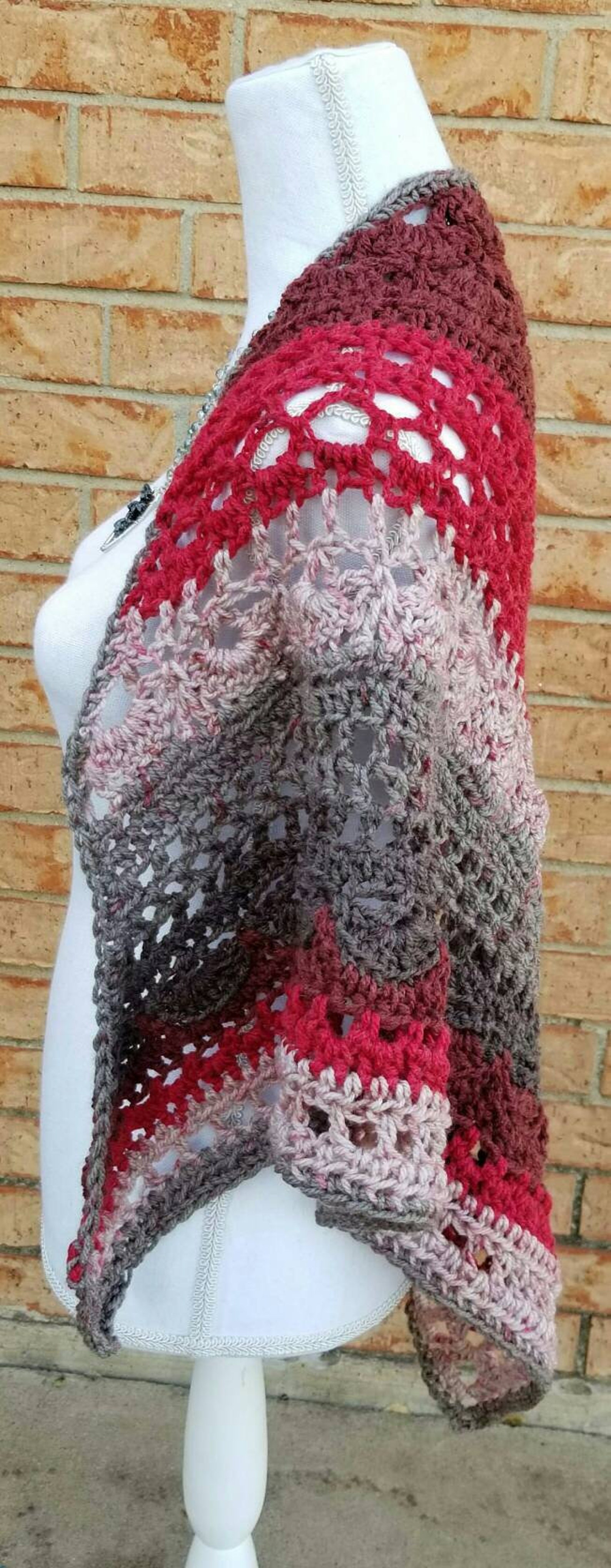 how to use shawl as cover up