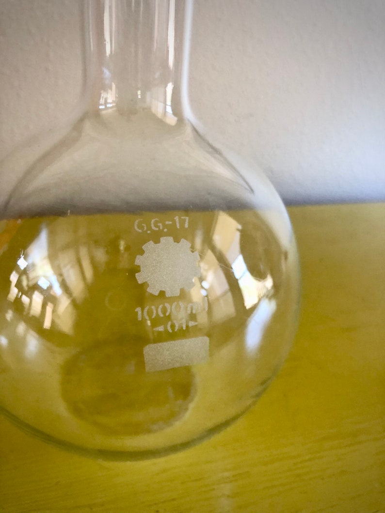 Vintage 1000 ML Round Bottom Lab Flask / Collectible Science Etsy