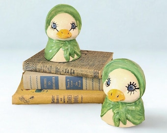 Vintage Duck Figurine Pair Green Bonnet Ceramic Country Farmhouse Decor 1980s Cottagecore Kitsch Kitchen Shelf Sitters Collectible Ducks