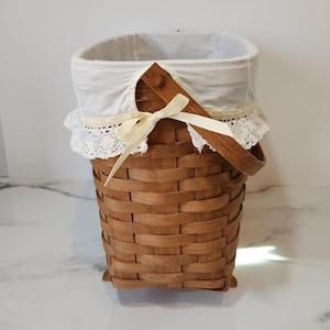 Vintage Longaberger Woven Basket with Fabric Liner and Wood Handles | Heritage Style Storage | Heirloom Home Decor image 3