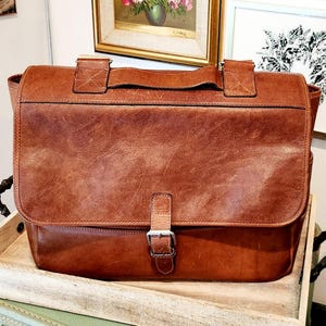 Vintage Banana Republic Leather Messenger Bag – Brown Satchel