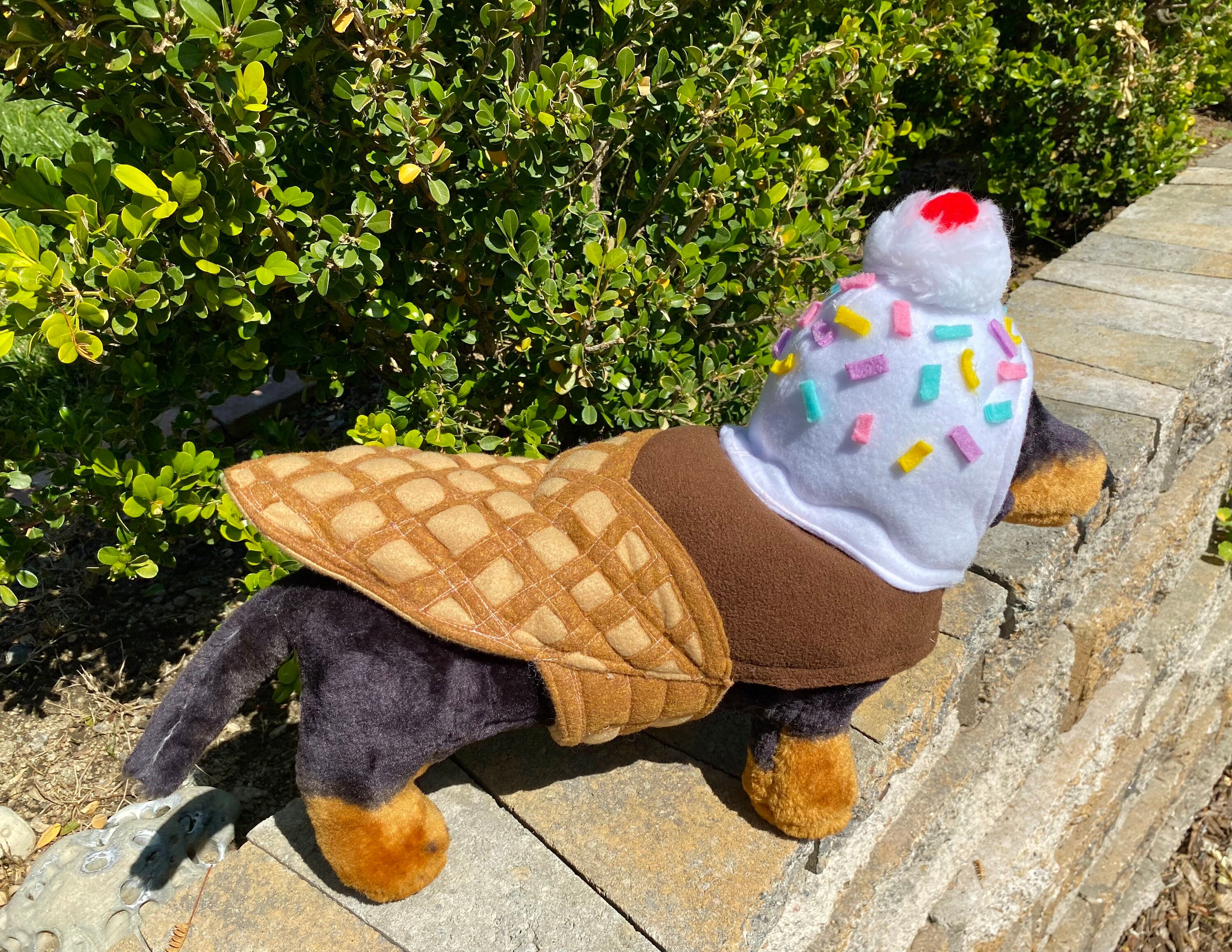 NEW* Chocolate & Vanilla Cone W/sprinkles U-coat for Dog or Cat