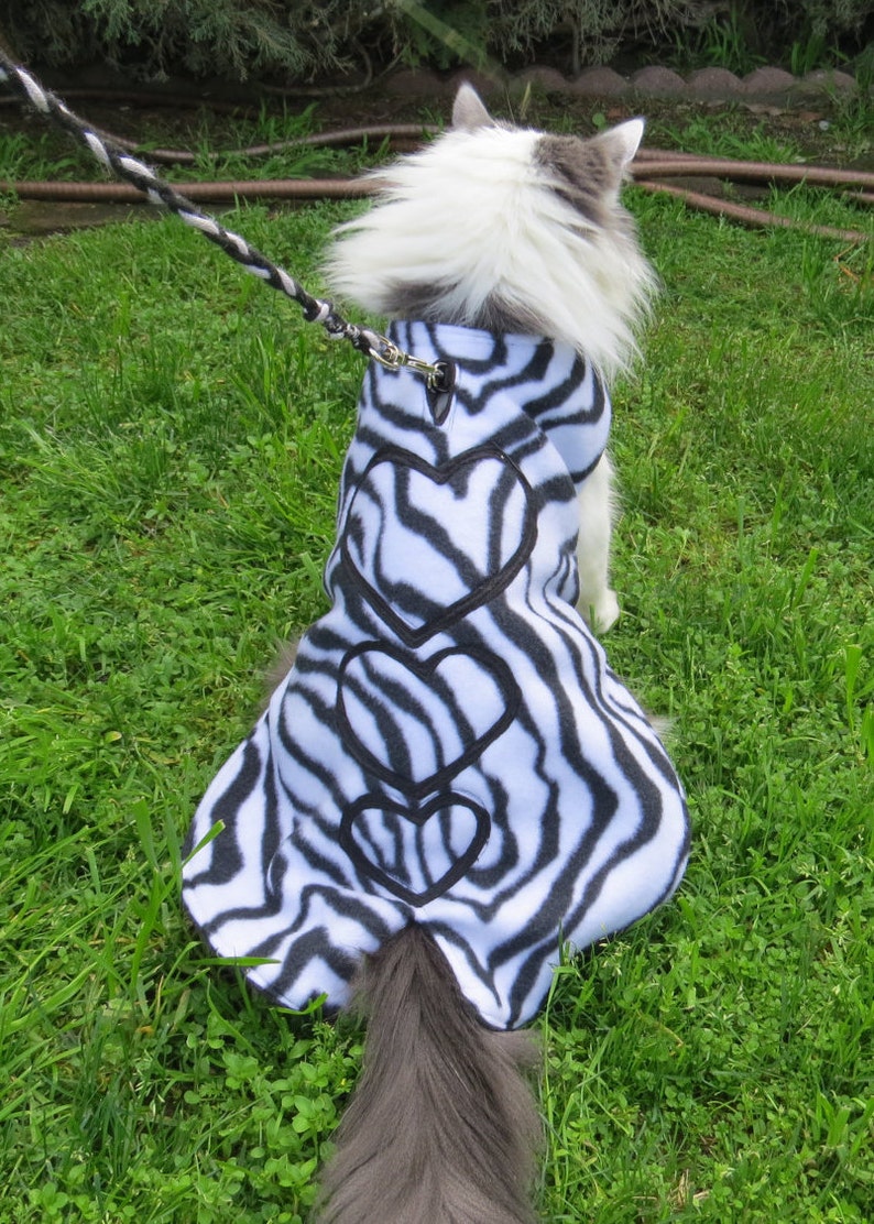 WILD HEARTS Zebra print Reversable double fleece Cat Coat