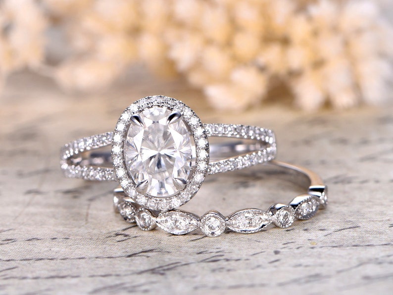 Moissanite Engagement Ring Set 6x8mm Oval VVS Moissanite Etsy