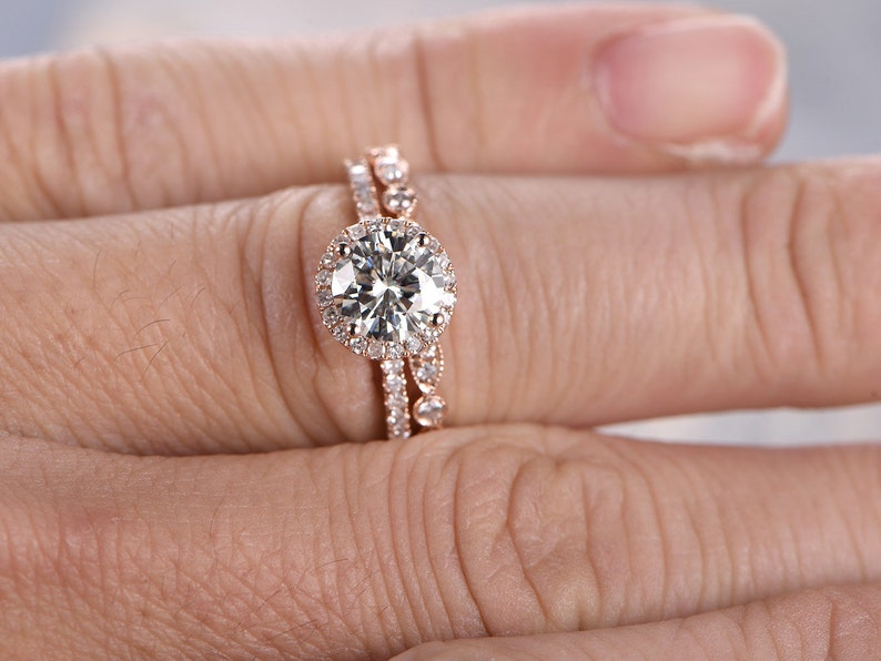 7mm Round Cut Moissanite Ring Moissanite Engagement Ring Etsy